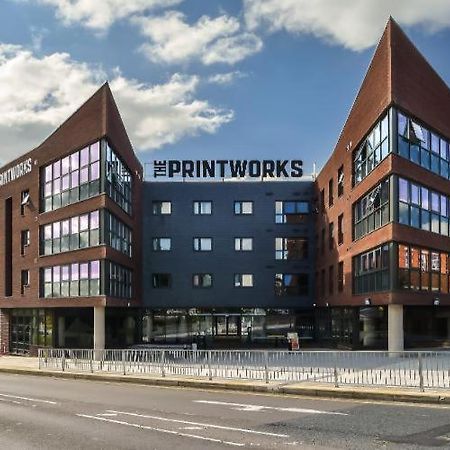 Zeni Central Exeter Studios Экстерьер фото